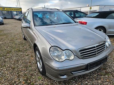 Gebraucht Mercedes C200 Avantgarde 163 PS (119 kW) 2007 Silber Kombi