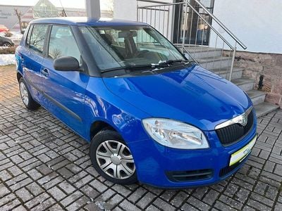 Blau Gebraucht 2009 Skoda Fabia Classic Kleinwagen | 1.350 € (Guter Preis)