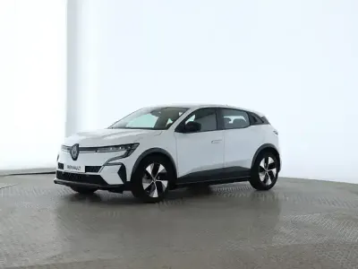 Gebraucht Renault Megane E-Tech Equilibre 96 kW (131 PS) 2022 Gletscherweiß Limousine