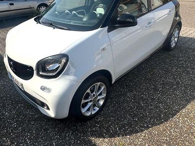 Gebraucht Smart ForFour 71 PS (52 kW) 2015 Weiß Kleinwagen