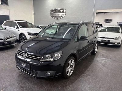 Gebraucht VW Touran Cup 105 PS (77 kW) 2014 Schwarz Van / Kleinbus