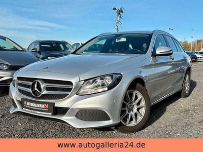 Gebraucht Mercedes C200 Avantgarde 147 PS (108 kW) 2016 Iridiumsilber Kombi