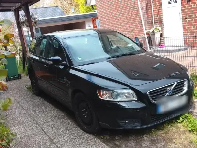 Gebraucht Volvo V50 136 PS (100 kW) 2009 Schwarz Kombi