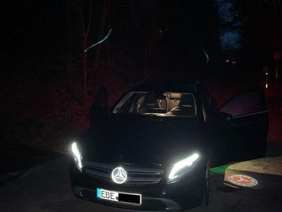 Gebraucht Mercedes GLA220 177 PS (130 kW) 2017 Schwarz SUV