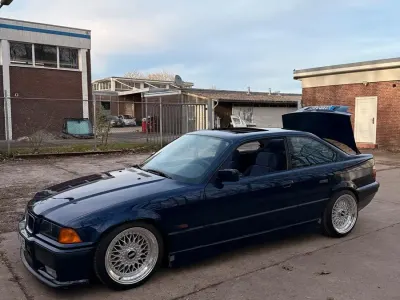 Usata BMW 316 102 CV (75 kW) 1995 Blu Coupé