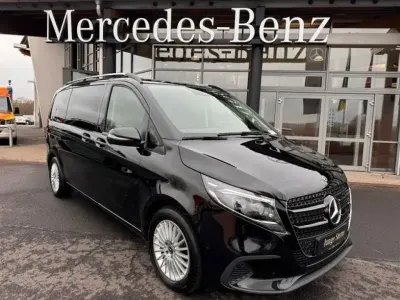 Gebraucht Mercedes 220 163 PS (119 kW) 2025 Obsidianschwarz metallic (metallic) Kombi
