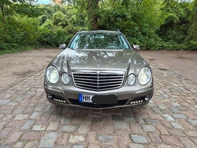 Mercedes E280