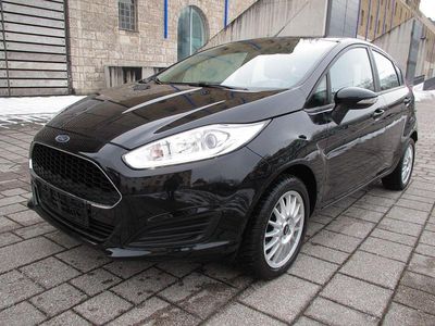 Gebraucht Ford Fiesta Trend 80 PS (58 kW) 2017 Schwarz Kleinwagen