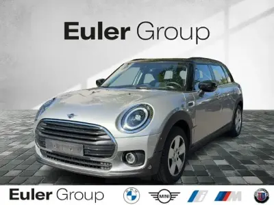 Gebraucht Mini Cooper D Clubman 150 PS (110 kW) 2023 Melting silver iii Kombi
