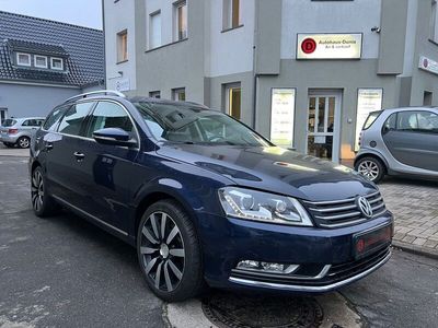 Night blue metallic Gebraucht 2013 VW Passat Kombi | 7.999 € (Guter Preis)