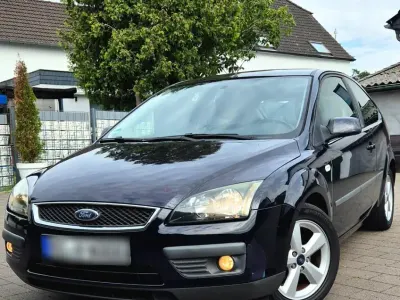 Gebraucht Ford Focus 101 PS (74 kW) 2005 Blau Limousine