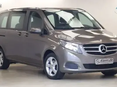 Usata Mercedes V220 163 CV (119 kW) 2018 Grigio Monovolume