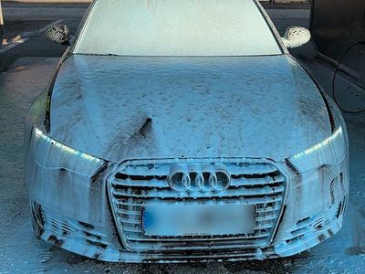 Gebraucht Audi A6 190 PS (139 kW) 2015 Schwarz Kombi