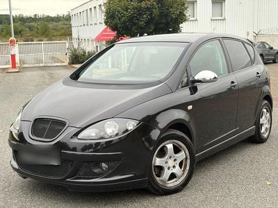 Second-hand Seat Altea 150 CP (110 kW) 2005 Negru Monovolum