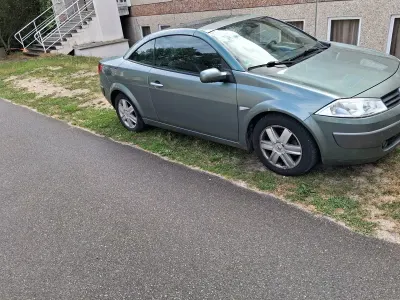 Gebraucht Renault Mégane Cabriolet 140 PS (102 kW) 2004 Grau Cabrio