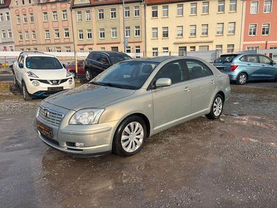 Grün Gebraucht 2005 Toyota Avensis Sol Kleinwagen | 2.899 € (Fairer Preis)