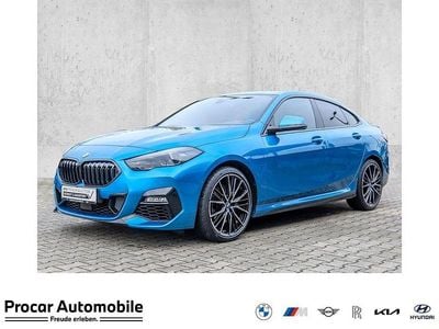 Gebraucht BMW 220 M Sport 178 PS (130 kW) 2022 Blau Coupé