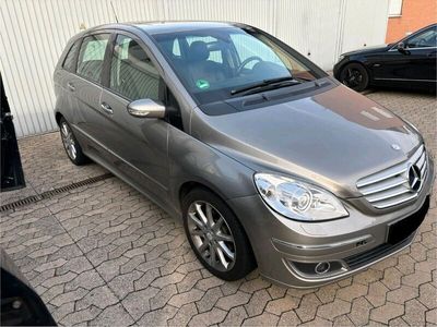 gebraucht Mercedes B200 Automatik