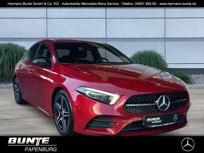Gebraucht Mercedes A200 AMG 163 PS (119 kW) 2021 Patagonienrot (rot) Limousine