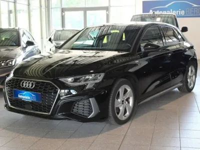 Gebraucht Audi A3 S-Line 150 PS (110 kW) 2022 Mythosschwarz metallic Limousine