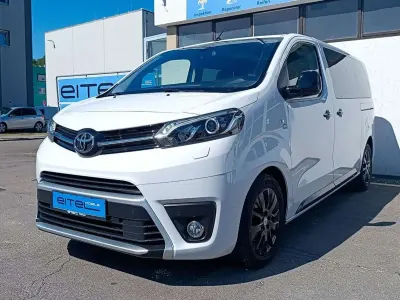 Gebraucht Toyota Proace Executive 177 PS (130 kW) 2022 Icy white Van / Kleinbus
