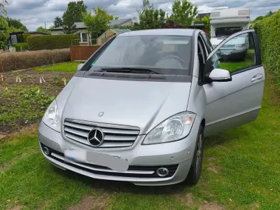 Gebraucht Mercedes A160 82 PS (60 kW) 2011 Silber Kombi