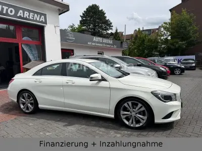 Gebraucht Mercedes CLA180 Urban 122 PS (89 kW) 2013 Weiß Coupé