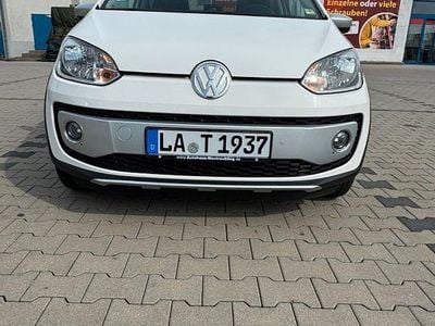 VW cross up!