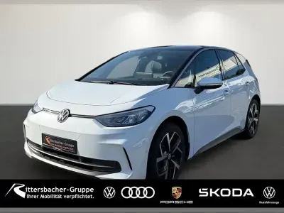 Gebraucht VW ID.3 Pro 150 kW (204 PS) 2024 Gletscherweiß metallic Kleinwagen