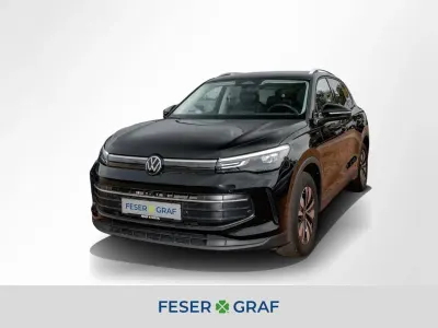 Gebraucht VW Tiguan Goal 150 PS (110 kW) 2025 Schwarz SUV
