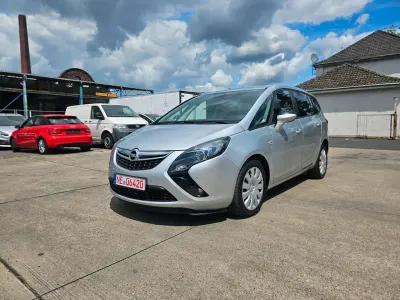 Gebraucht Opel Zafira Tourer Edition 170 PS (125 kW) 2016 Silber Van / Kleinbus