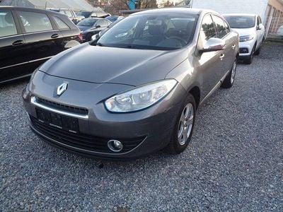 Gebraucht Renault Fluence Dynamique 140 PS (102 kW) 2010 Grau Limousine