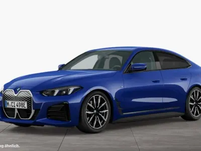 Usata BMW i4 M Sport 294 kW (401 CV) 2025 Blu Berlina