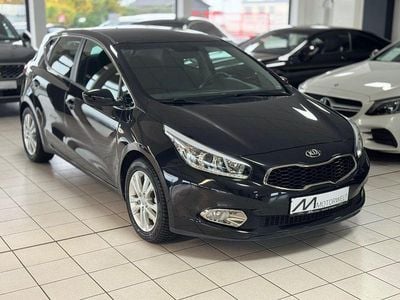 Gebraucht Kia Ceed FIFA World Cup Edition 99 PS (72 kW) 2014 Schwarz Kleinwagen