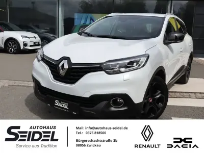 Gebraucht Renault Kadjar Crossborder 131 PS (96 kW) 2017 Perlmuttweiß qnc+schwarz gne SUV