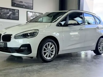 Gebraucht BMW 216 Advantage 109 PS (80 kW) 2019 Weiß Van / Kleinbus
