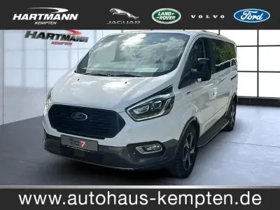 Gebraucht Ford Tourneo Custom Active 185 PS (136 kW) 2022 Weiss Van