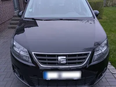Begagnad Seat Alhambra Style 150 HK (110 kW) 2018 Svart Minibuss