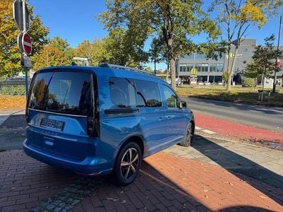 Gebraucht VW Caddy Style 122 PS (89 kW) 2022 Blau Van / Kleinbus