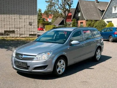 Gebraucht Opel Astra 80 PS (58 kW) 2008 Grau Limousine