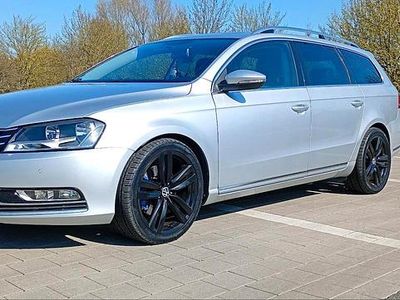 Usata VW Passat R-line 170 CV (125 kW) 2011 Argento Station wagon