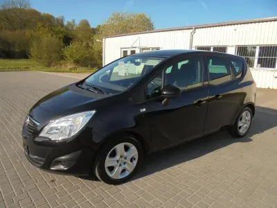 Second-hand Opel Meriva 101 CP (74 kW) 2011 Negru Monovolum