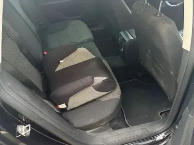 Gebraucht VW Passat Comfortline 140 PS (102 kW) 2014 Schwarz Limousine