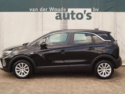 Second-hand Opel Crossland X Elegance 110 CP (80 kW) 2021 Negru SUV