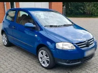 Gebraucht VW Fox 55 PS (40 kW) 2005 Blau Kleinwagen