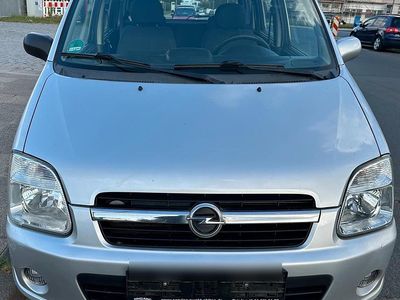 Opel Agila