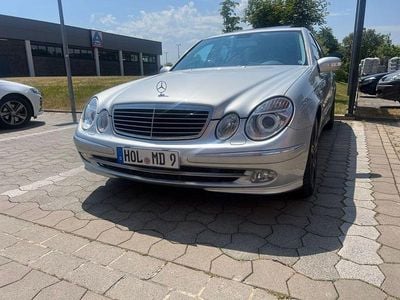 Mercedes E500