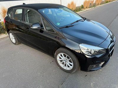 Gebraucht BMW 216 Active Tourer 116 PS (85 kW) 2018 Schwarz Van / Kleinbus