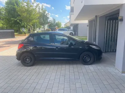 Gebraucht Peugeot 207 95 PS (69 kW) 2009 Schwarz Kombi