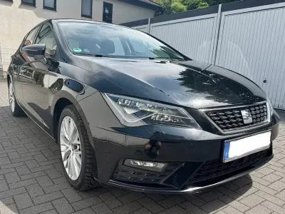 Gebraucht Seat Leon Style 131 PS (96 kW) 2019 Schwarz Limousine